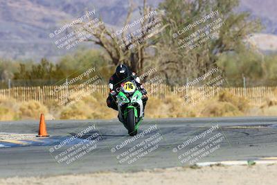 media/Jan-16-2022-CVMA (Sun) [[7f3d92989d]]/Race 3 Amateur Supersport Middleweight/